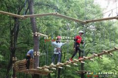福建蘆塘?xí)费袑W(xué)基地叢林穿越及軍事拓展效果